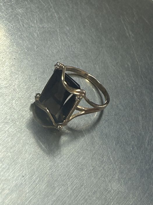 Золотое кольцо 585