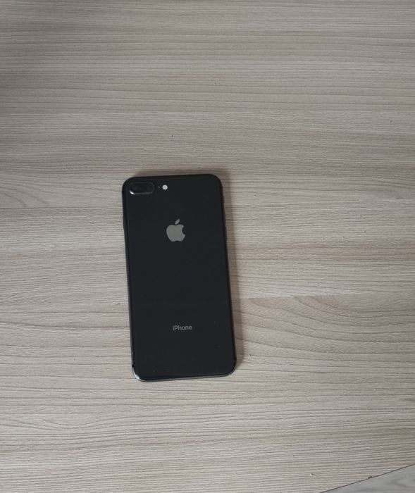 Айфон 8+ plus,  хороший состояние, цена (40 к)