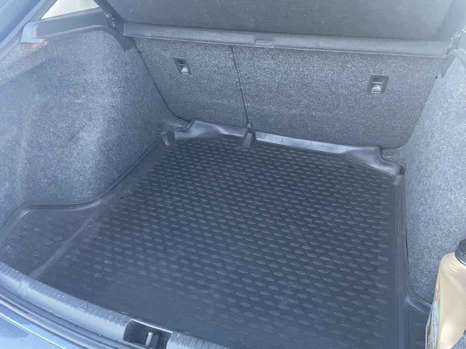 Шкода рапид в отличном состоянии