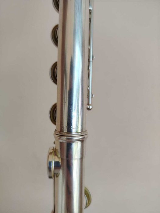 Флейта.yamaha Flute YFL221SⅡ sotiladi
