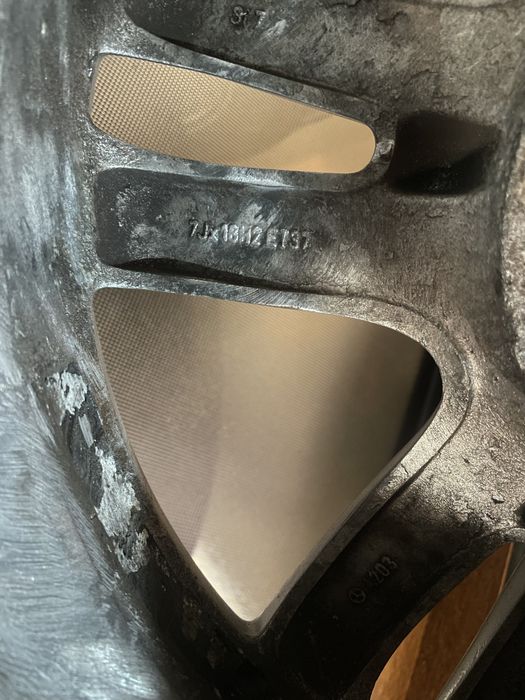 Гуми с джанти 205/55-R16 SAVA eskimo hp2