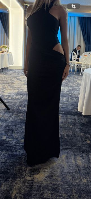 Черна официална рокля