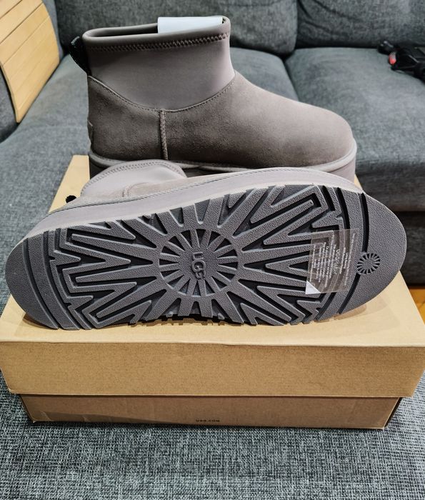 UGG Classic Mini Dipper