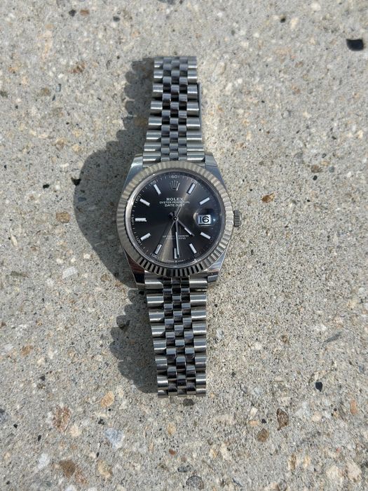 Rolex date just 41