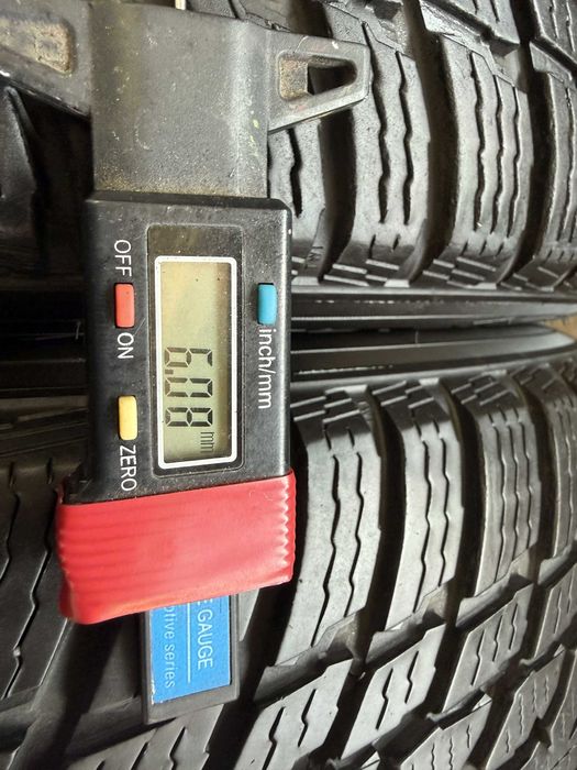 4x Anvelope iarna 205/60 R16 - Nokian Snowproof 1