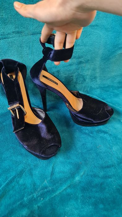 Женские вещи  для девушки