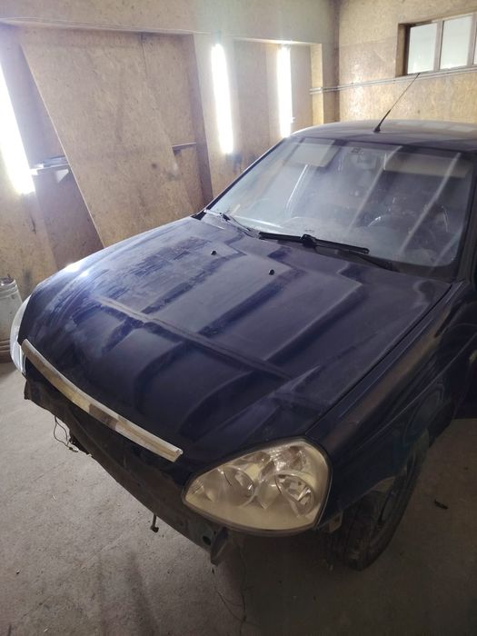 Капот приора в отличном состоянии