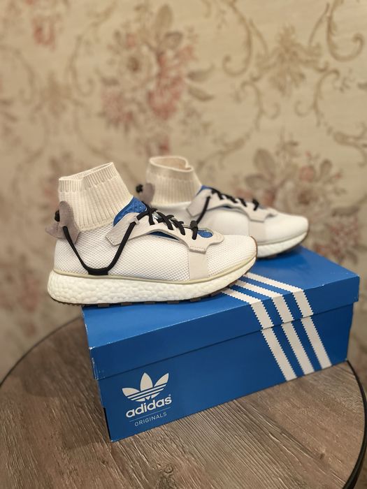 Кроссовки Adidas