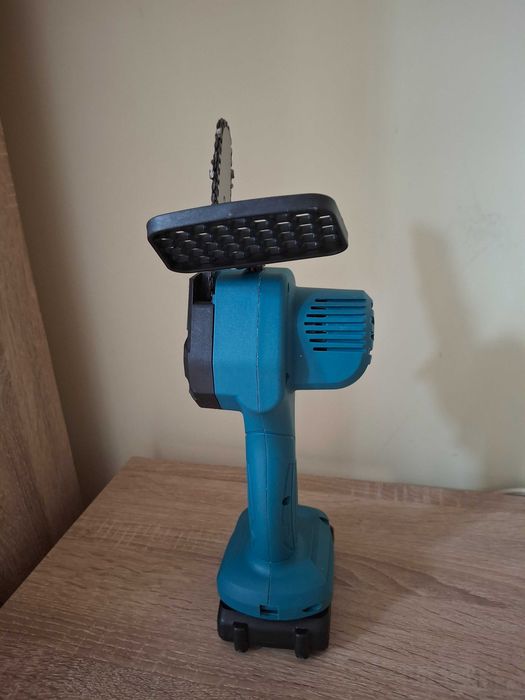 Fierastrau electric