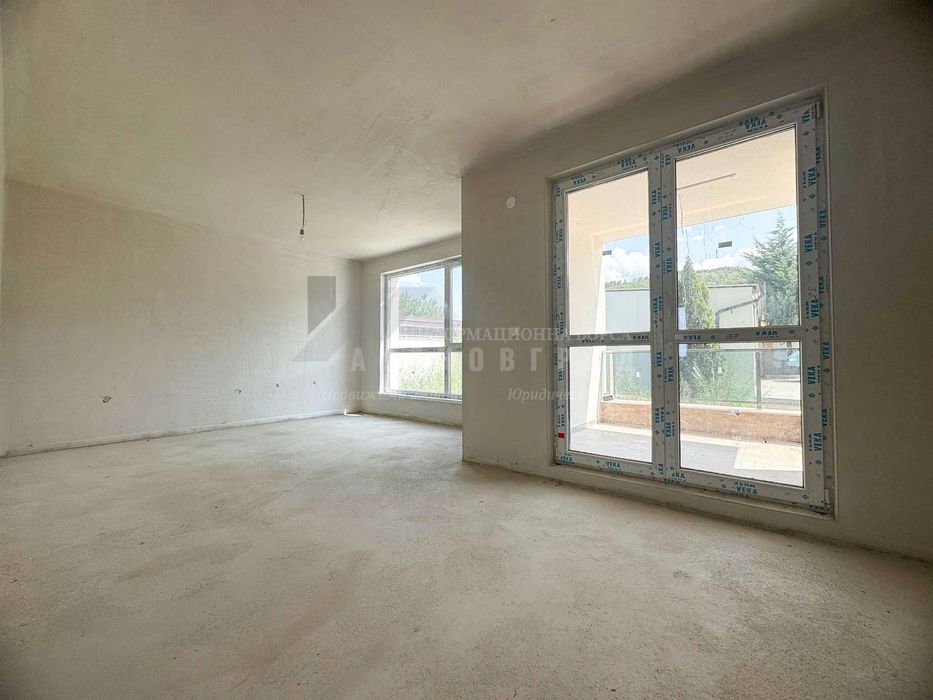 Продава се Тристаен апартамент в Асеновград - 100 кв.м за 900 €/кв.м - Снимка #2