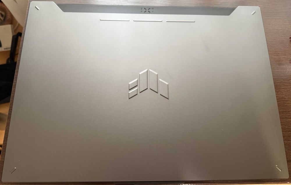 Laptop Asus TUF A15 Ryzen 7 7435HS RTX 4050 140W 6GB, in garantie