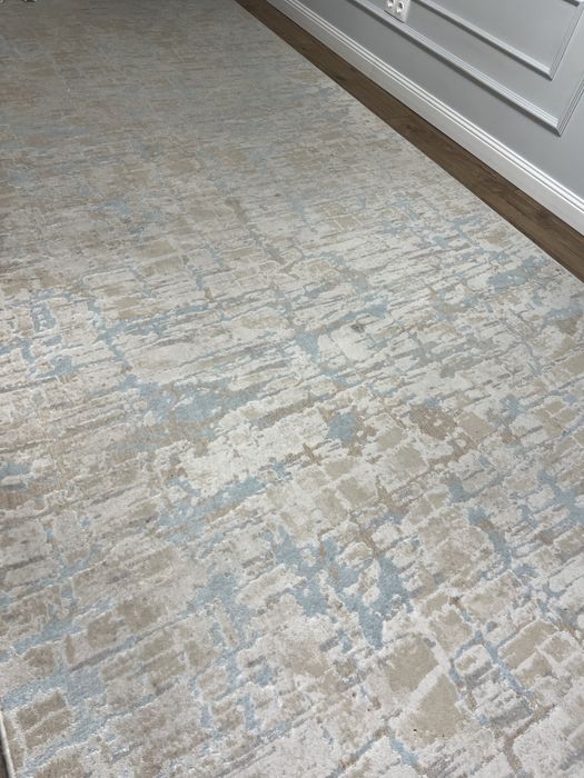 Продам Ковер 2/4,5 Турция