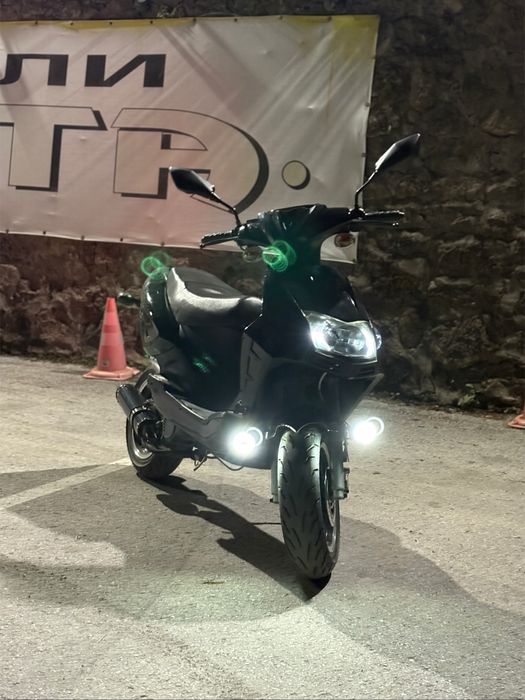 Продавам скутер 50cc