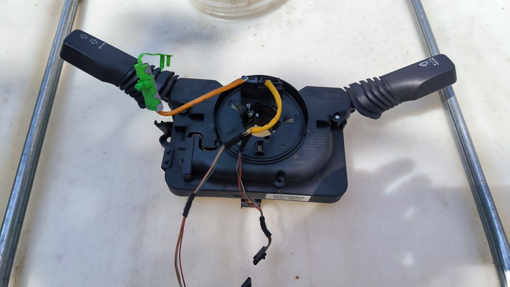 Manete semnalizare Opel Astra H Zafira B GM 93181313