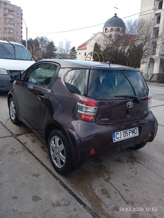 Vând Toyota Iq 2009