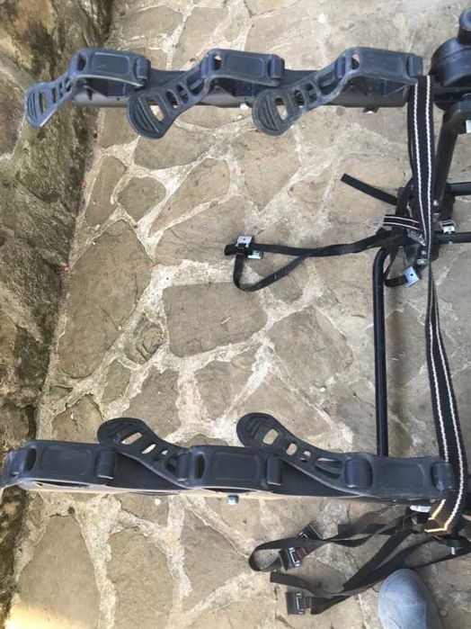 Багажник за велосипеди за кола