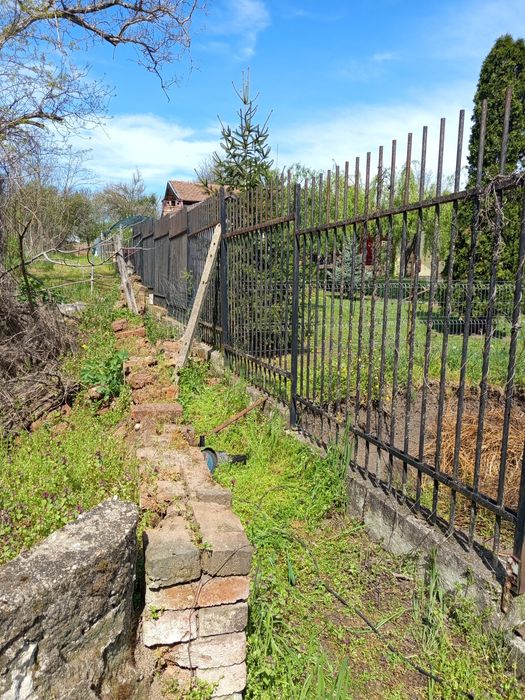 Метални оградни пана.