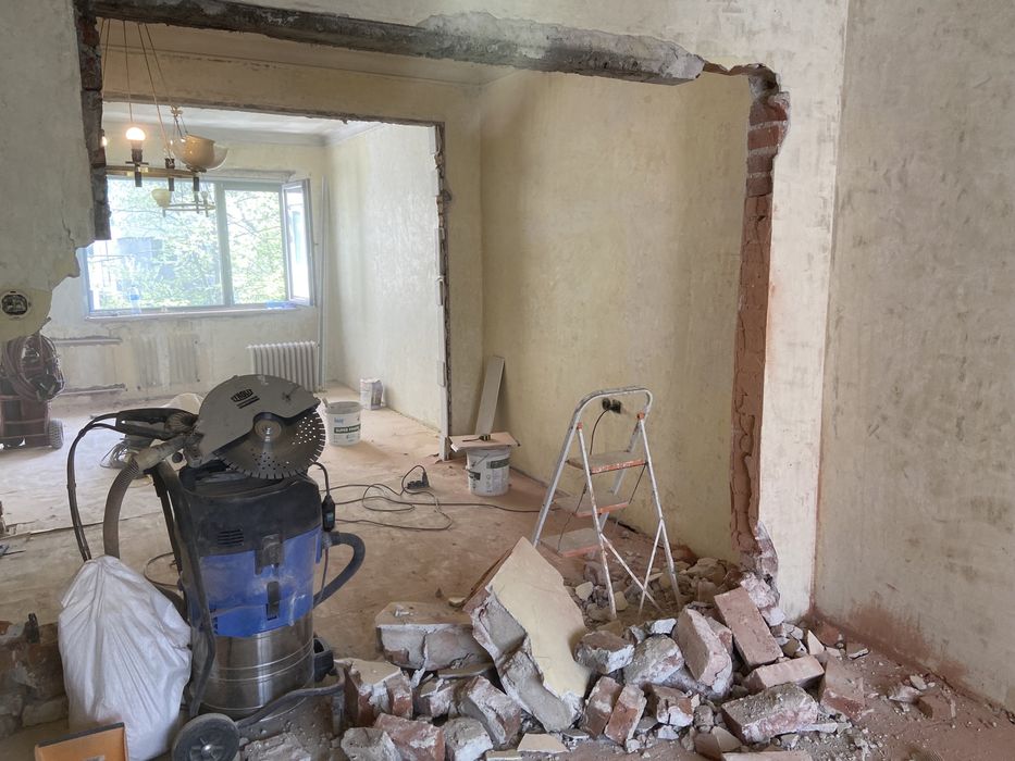 Кърти Чисти Извозва