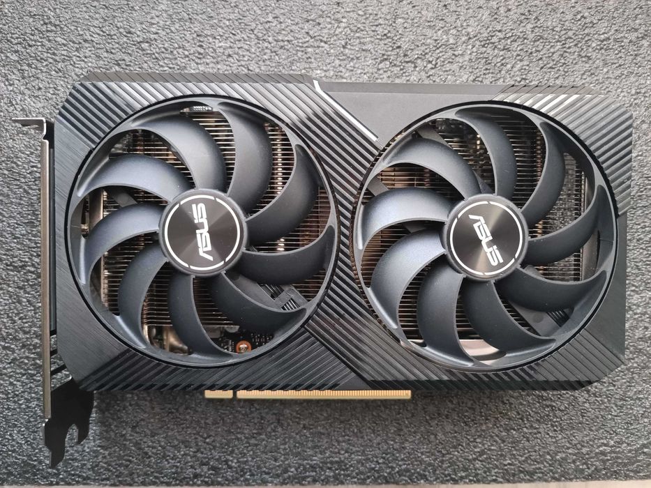 Placa video Asus RTX 3050