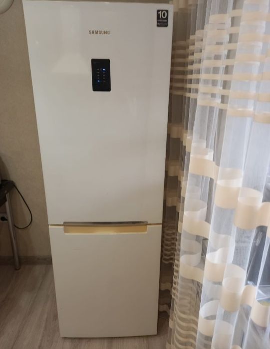 Продам холодильник недорого