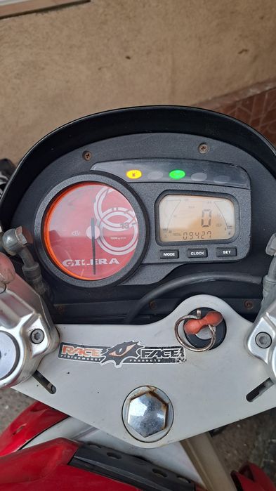 Vând gilera dna 180cc