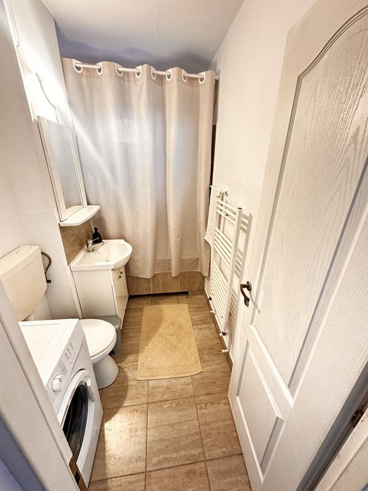 Apartament de inchiriart 3 camere, 61 mp, et 2 , zona Kaufland, pozitie excelenta