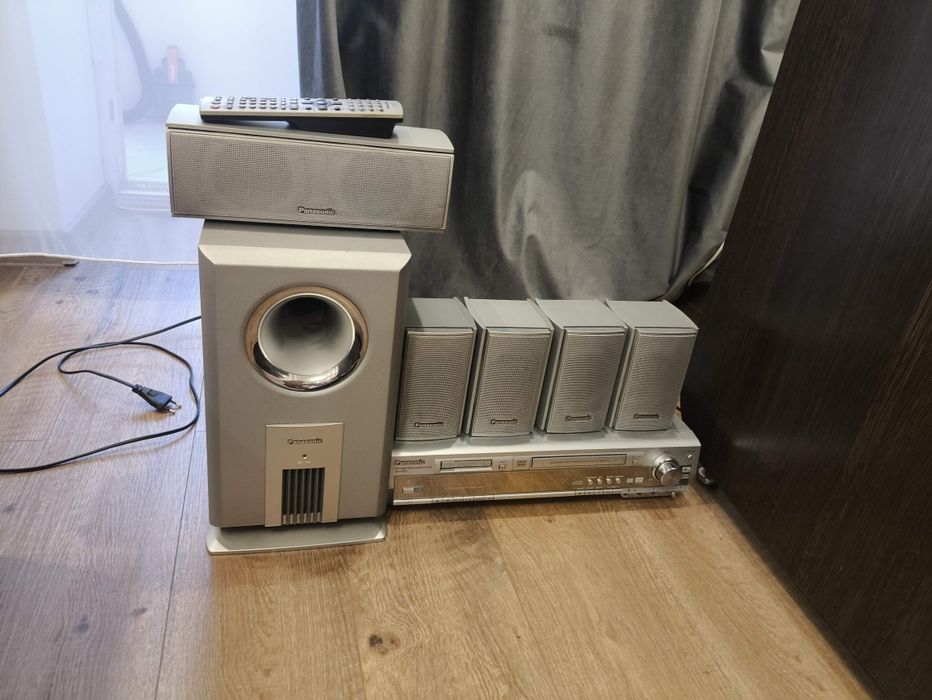 Продам ДВД приставку Samsung