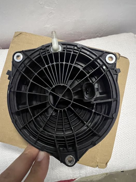 Maner/emblema portbagaj Volkswagen Passat b8/passat b7 OEM