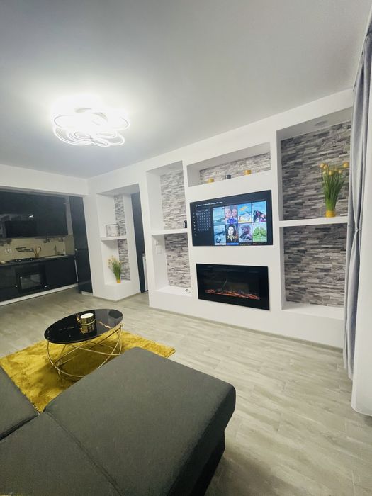 Proprietar vand apartament Gh Lazar