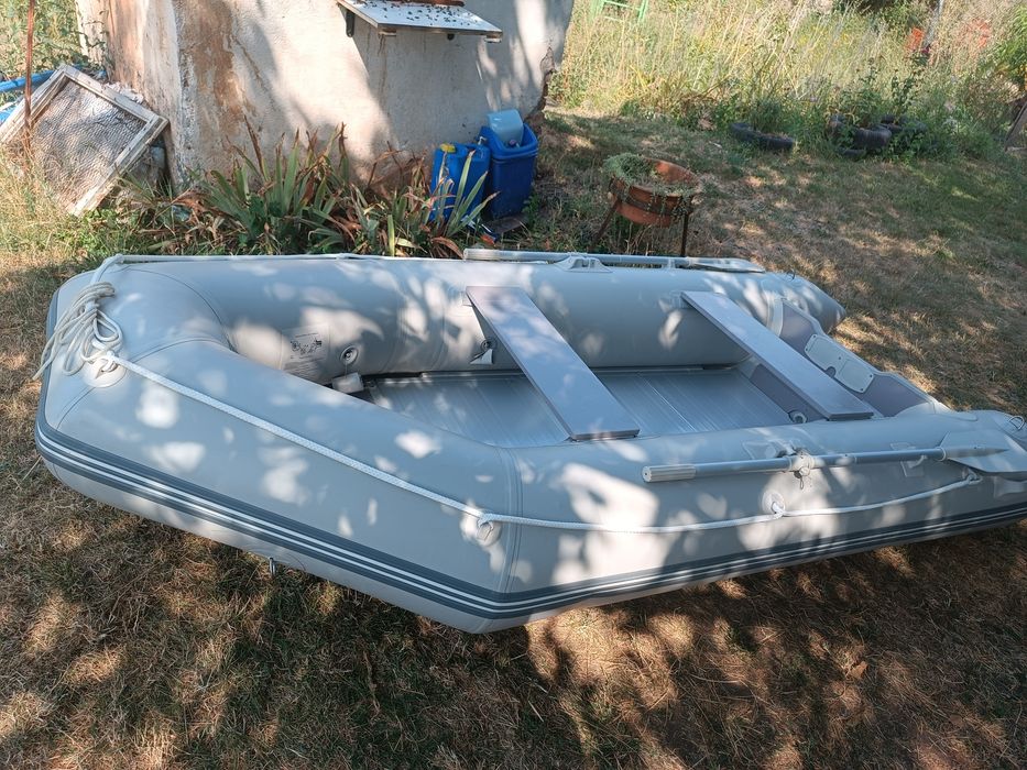 Лодка Vida XL 3.20M