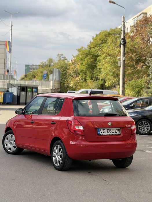 SKODA Fabia 2012 — imagine 4