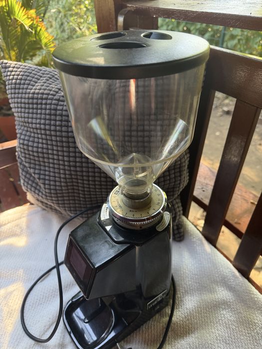 Rasnita profesionala pt cafea