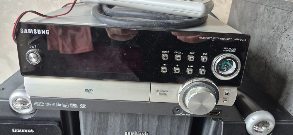Samsung dvd usb домашна система ,буфер и колони