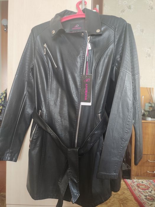 Кожаная куртка новая
