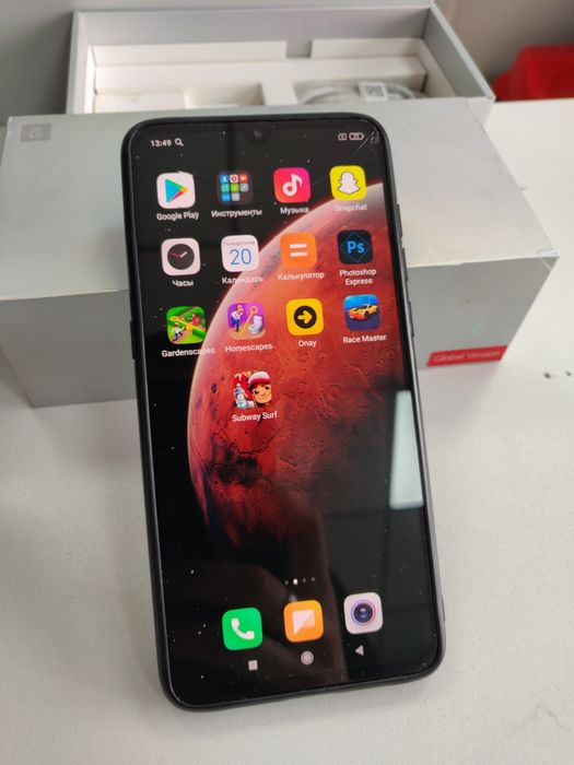Xiaomi mi 9 128 ГБ.