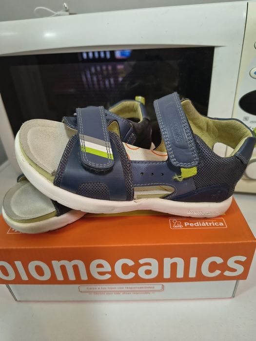 Сандали Biomecanics 29 номер