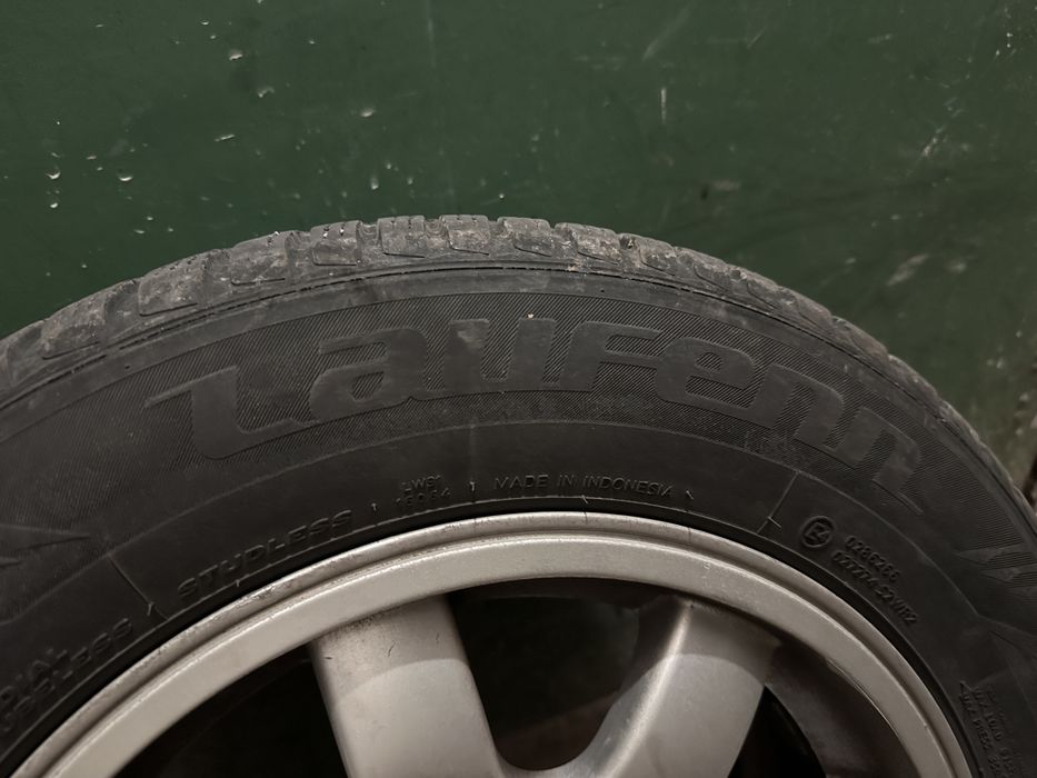 Зимни гуми с джанти 195/65/15