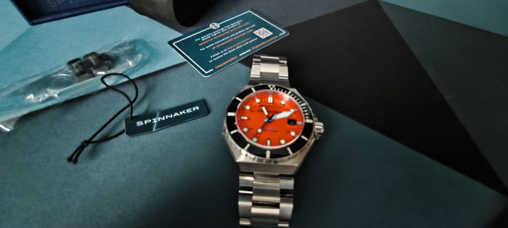 Spinnaker Dumas Tangerine Diver
