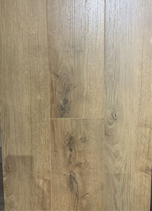 Распродажа ламината