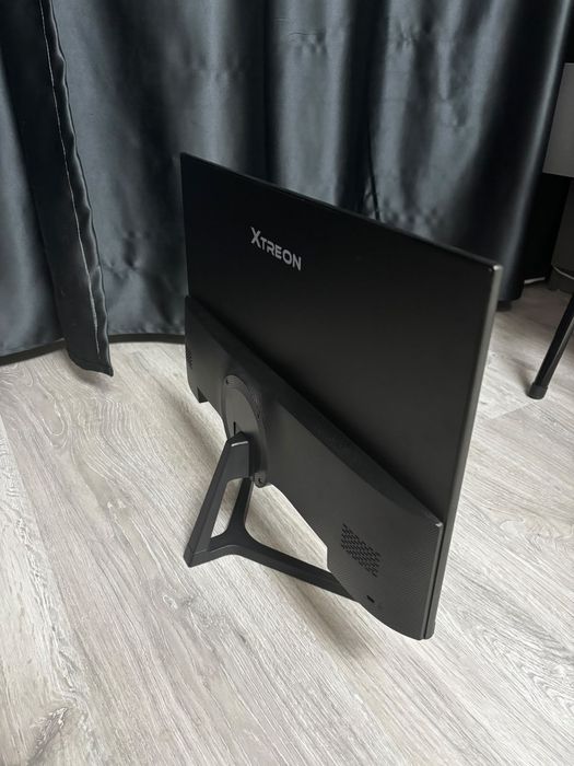 Монитор Xtreon 21.5 дюйм