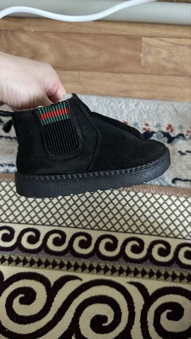 Детский обувь уги