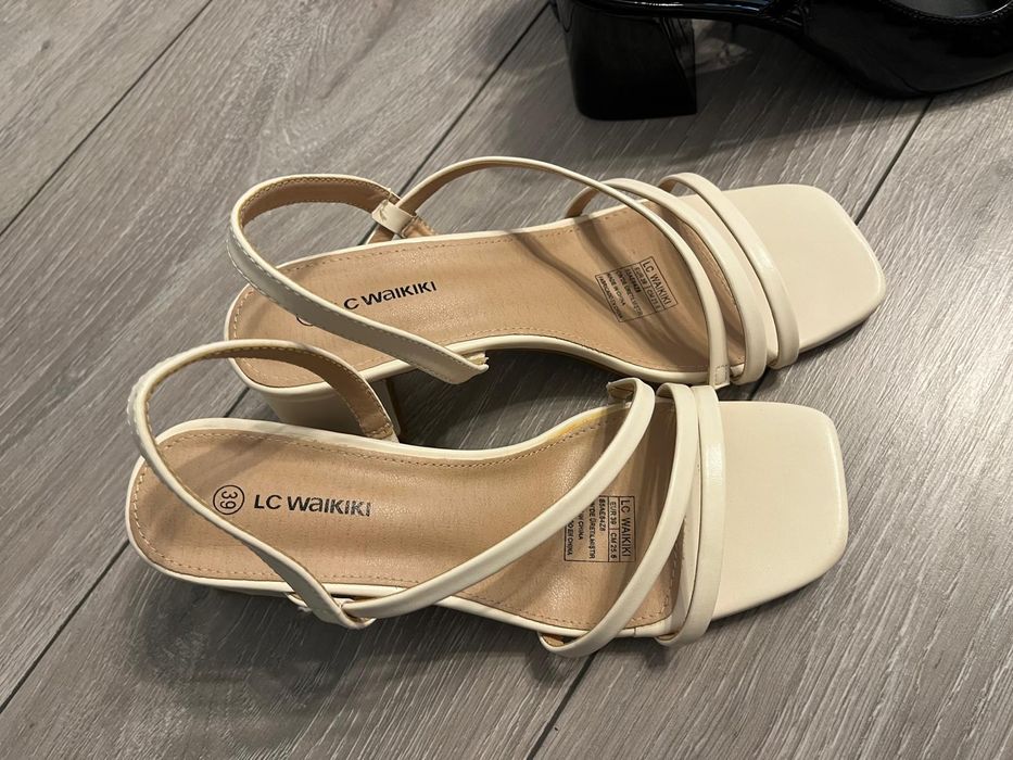 Sandale nr 39  superbe