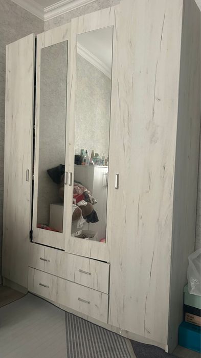 Продается шкаф в отл сост