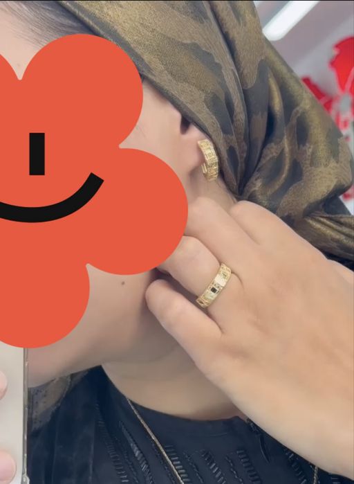 золотой комплект в стиле Dior , серьги и кольцо