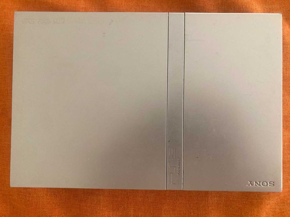 PlayStation 2 Slim (PS2) – модел SCPH-70004 (Само конзола)