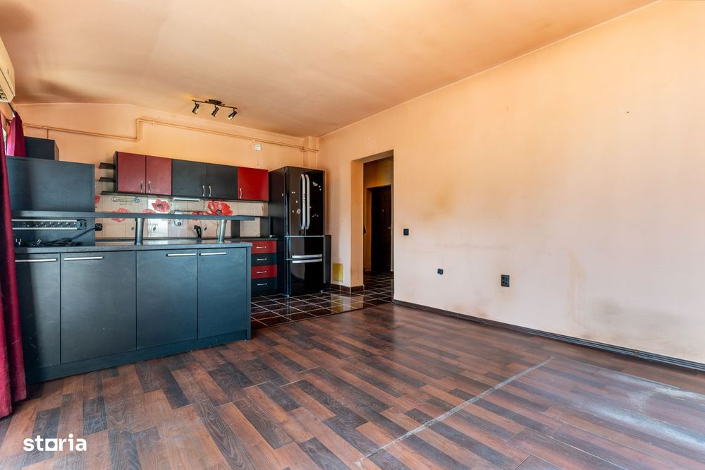 Apartament cu 2 camere si terasa - Eroilor