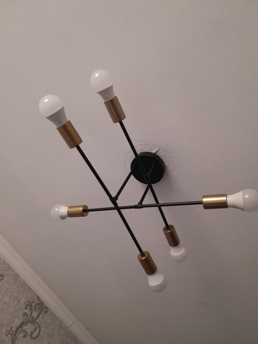 Продам  люстру!!!