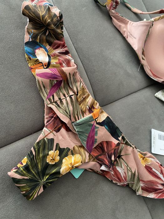 Calzedonia Capri бански