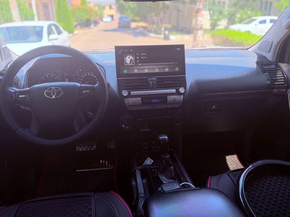 Toyota Prado 150