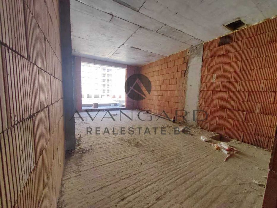 оф.20503 Едностаен Кючук Париж